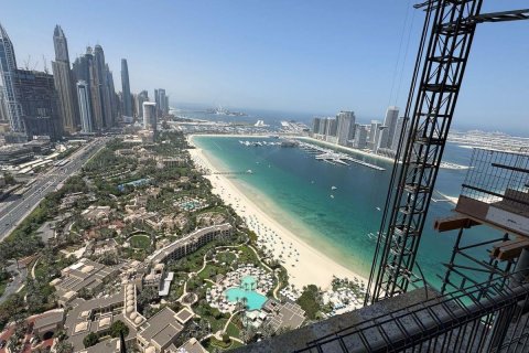 Apartment in Palm Jumeirah, Dubai 3 bedrooms, 239.2 sq.m. № 94879 - photo 6