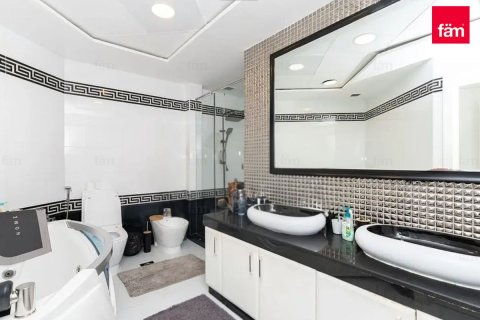 Apartment in Palm Jumeirah, Dubai 3 bedrooms, 200.6 sq.m. № 94882 - photo 13