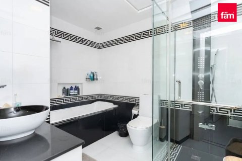 Apartment in Palm Jumeirah, Dubai 3 bedrooms, 200.6 sq.m. № 94882 - photo 12