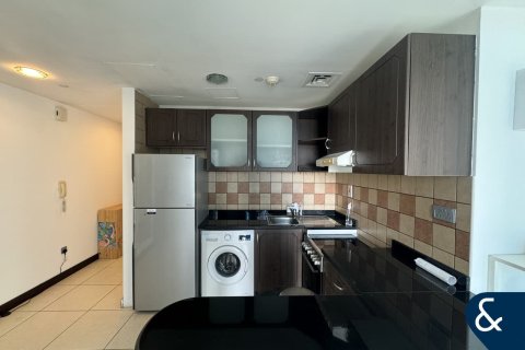 Apartment in Jumeirah Lake Towers, Dubai 1 bedroom, 80 sq.m. № 74831 - photo 5