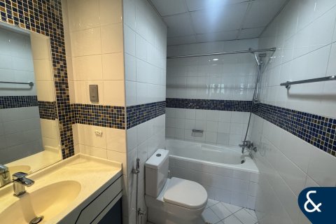 Apartment in Jumeirah Lake Towers, Dubai 1 bedroom, 80 sq.m. № 74831 - photo 9