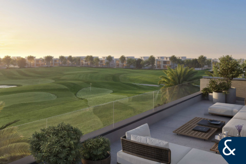 Villa in Jumeirah Golf Estates, Dubai 4 bedrooms, 567 sq.m. № 74820 - photo 9
