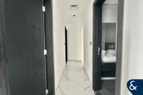 Apartment in Arjan, Dubai 2 bedrooms, 99 sq.m. № 74833 - photo 4