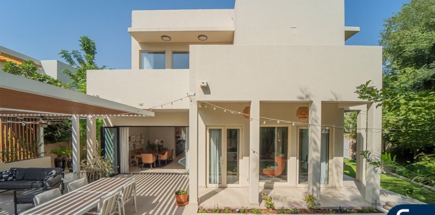 Villa in Arabian Ranches, Dubai 3 bedrooms, 309 sq.m. № 74818