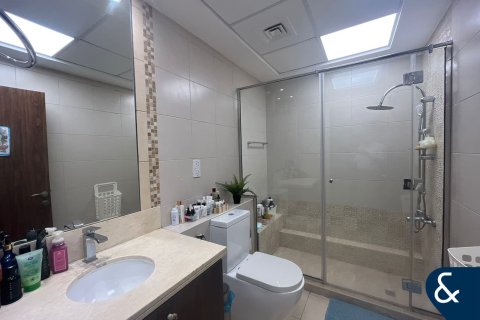 Apartment in Executive Towers, Business Bay, Dubai 3 bedrooms, 190 sq.m. № 74835 - photo 11