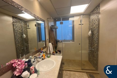 Apartment in Executive Towers, Business Bay, Dubai 3 bedrooms, 190 sq.m. № 74835 - photo 15