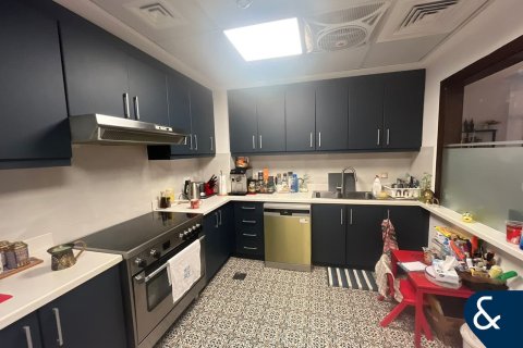 Apartment in Executive Towers, Business Bay, Dubai 3 bedrooms, 190 sq.m. № 74835 - photo 12