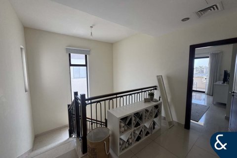 Купить виллу в Samara, Arabian Ranches 2, Дубай: 3 спальни, 298м², № 74819 - фото 8