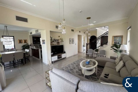 Купить виллу в Samara, Arabian Ranches 2, Дубай: 3 спальни, 298м², № 74819 - фото 4