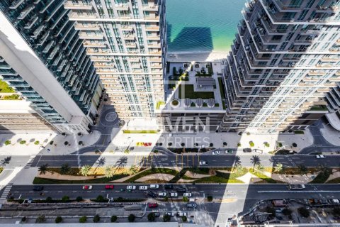 Apartamento en EMAAR Beachfront, Dubai Harbour, Dubai, 1 dormitorio, 69 m², № 65340 - foto 5