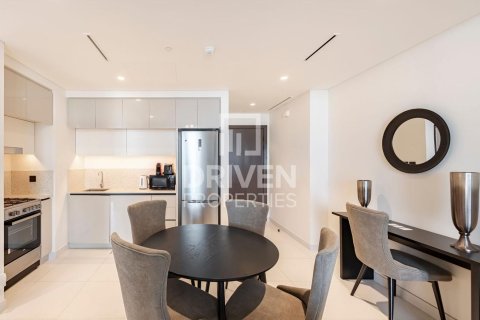 Apartamento en EMAAR Beachfront, Dubai Harbour, Dubai, 1 dormitorio, 69 m², № 65340 - foto 18