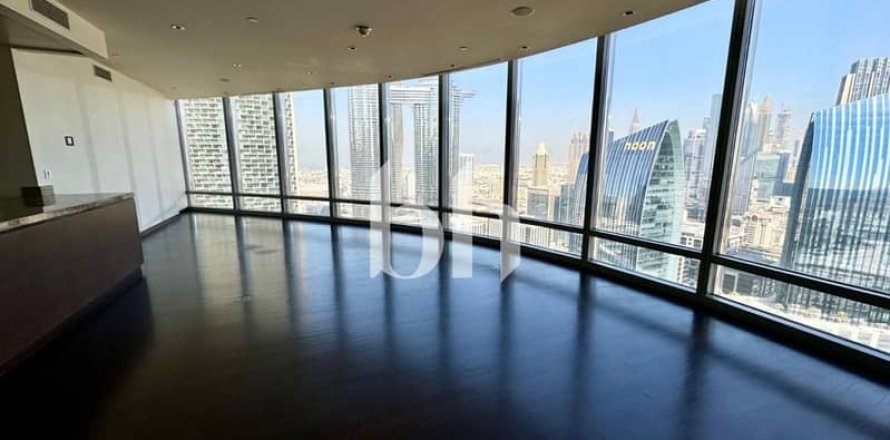 Apartment in Downtown Dubai (Downtown Burj Dubai), Dubai 3 bedrooms, 217 sq.m. № 56478