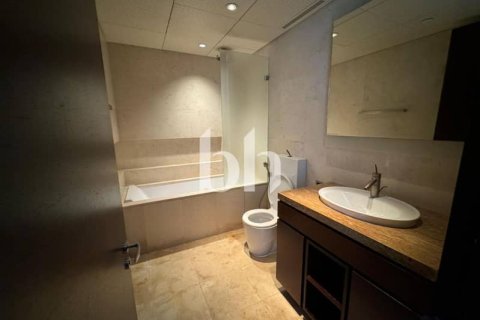 Apartment in Downtown Dubai (Downtown Burj Dubai), Dubai 3 bedrooms, 217 sq.m. № 56478 - photo 5