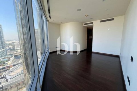 Apartment in Downtown Dubai (Downtown Burj Dubai), Dubai 3 bedrooms, 217 sq.m. № 56478 - photo 8