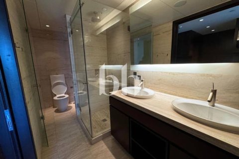 Apartment in Downtown Dubai (Downtown Burj Dubai), Dubai 3 bedrooms, 217 sq.m. № 56478 - photo 12