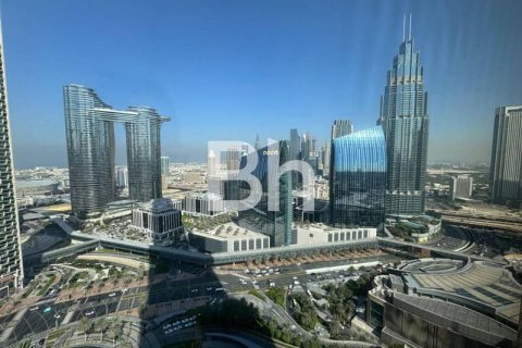 Apartment in Downtown Dubai (Downtown Burj Dubai), Dubai 3 bedrooms, 217 sq.m. № 56478 - photo 2