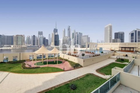 Apartamento en Business Bay, Dubai, 2 dormitorios, 124 m², № 56458 - foto 1