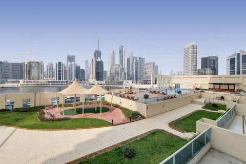 Appartement à Business Bay, Dubai, 2 chambres, 124 m², № 56458 - photo 1