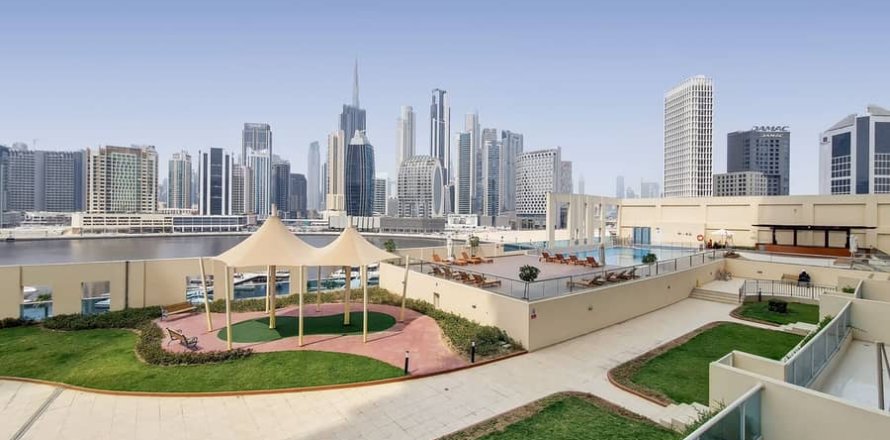 Appartement à Business Bay, Dubai, 2 chambres, 124 m², № 56458