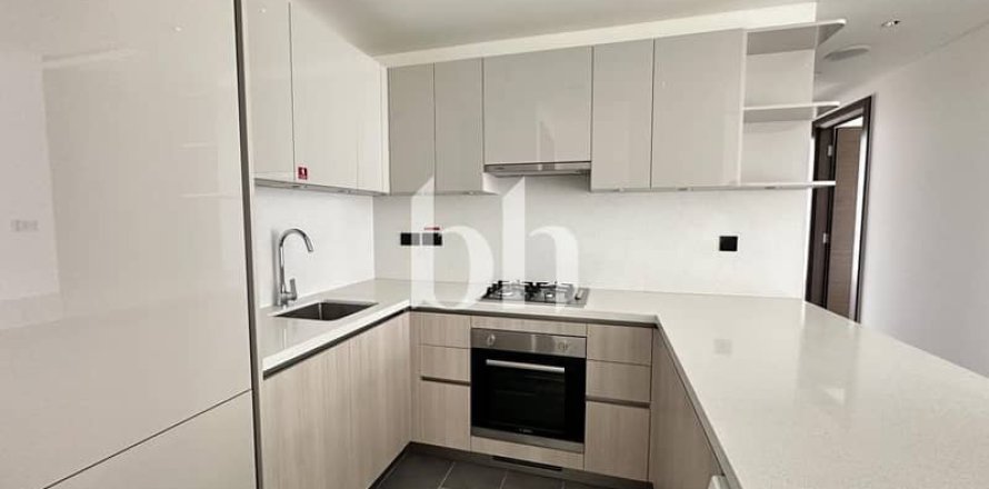 Apartment in Dubai 2 bedrooms, 97 sq.m. № 56480