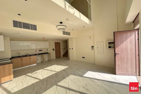 Villa in Dubai 3 bedrooms, 143.6 sq.m. № 41442 - photo 1