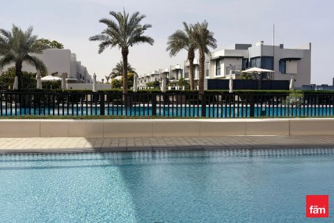 Adosado en Dubai, 4 dormitorios, 257 m², № 95551 - foto 5