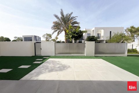 Adosado en Dubai, 4 dormitorios, 257 m², № 95551