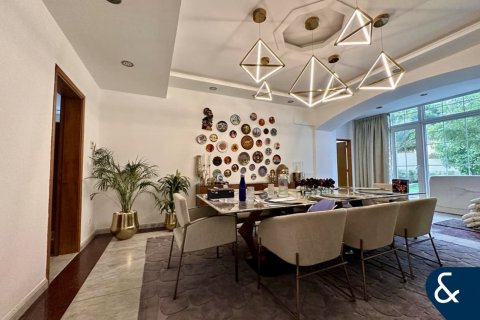 Villa en Arabian Ranches, Dubai, 5 dormitorios, 1552 m², № 76780 - foto 6