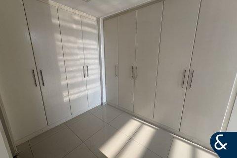 Dúplex en DAMAC Hills (Akoya by DAMAC), Dubai, 2 dormitorios, 174 m², № 76784 - foto 8