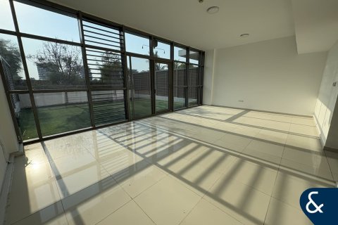 Dúplex en DAMAC Hills (Akoya by DAMAC), Dubai, 2 dormitorios, 174 m², № 76784 - foto 1