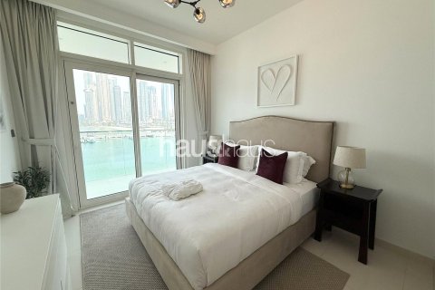 Снять в аренду квартиру в EMAAR Beachfront, Dubai Harbour, Дубай: 1 спальня, 75м², № 44836 - фото 7