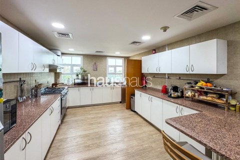 Appartement à Dubai Investment Park, Dubai, 3 chambres, 317 m², № 44822 - photo 7