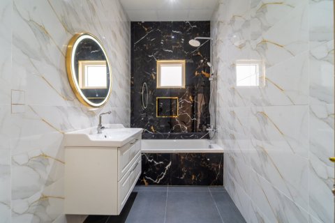 Купить таунхаус в Дубае: 6 спален, 930м², № 101229 - фото 8