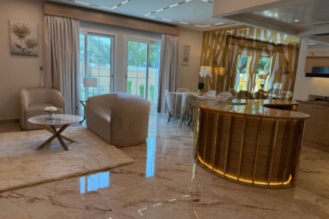 Townhouse in Jumeirah Village Triangle, Dubai 2 bedrooms, 152 sq.m. № 101237 - photo 11