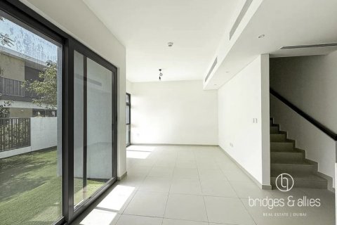 Villa en Tilal Al Ghaf, Dubai, 3 dormitorios, 140 m², № 83928 - foto 3