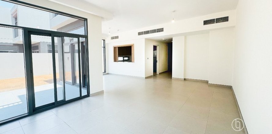 Villa en Dubai South (Dubai World Central), Dubai, 4 dormitorios, 162 m², № 83929