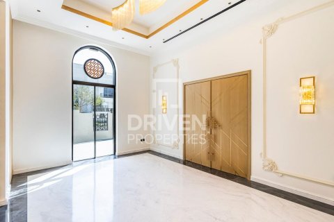 Снять в аренду виллу в Parkway Vistas, Дубай Хилс Эстейт, Дубай: 7 спален, 957м², № 20489 - фото 5