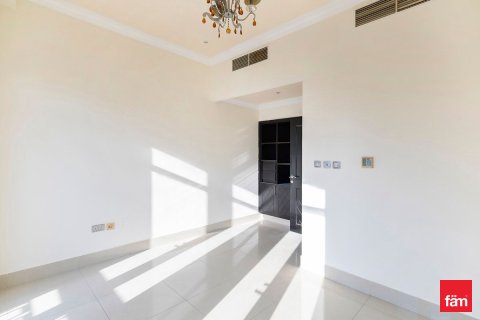 Villa in Dubai 4 bedrooms, 170.3 sq.m. № 84155 - photo 12