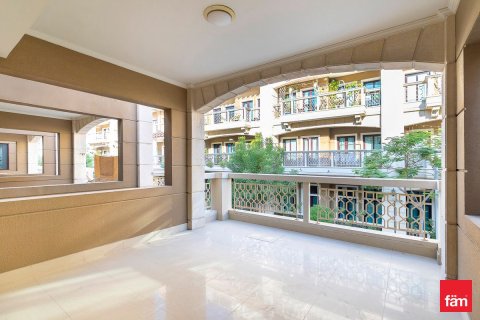 Villa in Dubai 4 bedrooms, 170.3 sq.m. № 84155 - photo 18