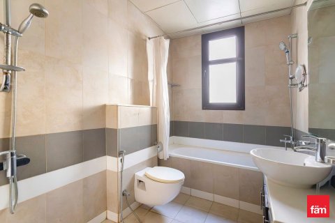 Villa in Dubai 4 bedrooms, 170.3 sq.m. № 84155 - photo 14