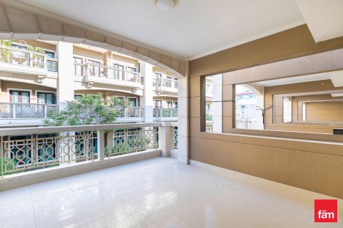 Villa in Dubai 4 bedrooms, 170.3 sq.m. № 84155 - photo 21