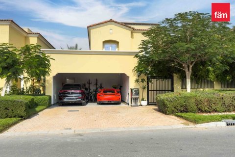 Villa à Dubai, 4 chambres, 399.9 m², № 84145 - photo 7