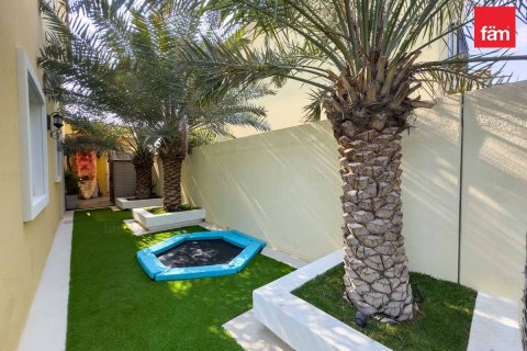 Villa à Dubai, 4 chambres, 399.9 m², № 84145 - photo 20