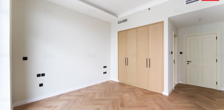 Apartamento en Al Barsha, Dubai, 2 dormitorios, 196.4 m², № 84158