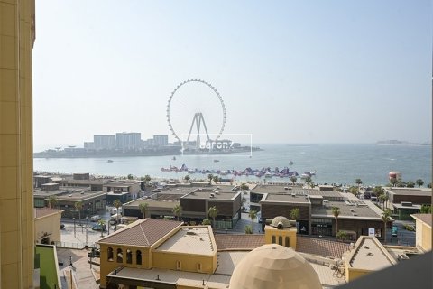 Apartment in Jumeirah Beach Residence, Dubai 1 bedroom, 98.3 sq.m. № 55430 - photo 1