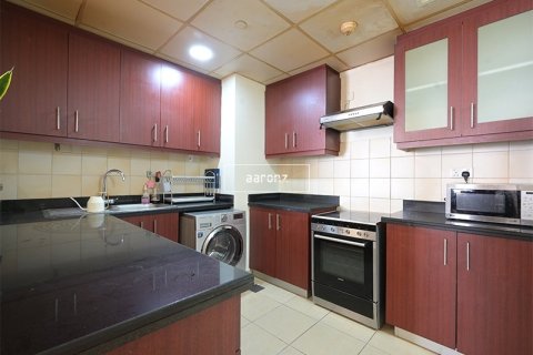 Apartment in Jumeirah Beach Residence, Dubai 1 bedroom, 98.3 sq.m. № 55430 - photo 10