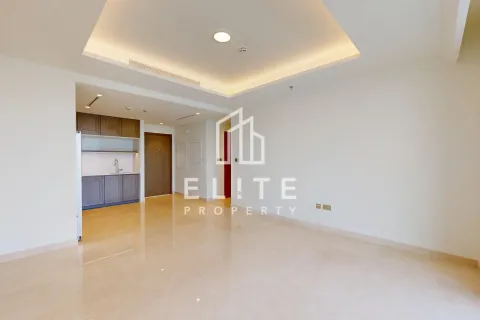 Apartment in EMAAR Beachfront, Dubai Harbour, Dubai 2 bedrooms, 111 sq.m. № 69822 - photo 7