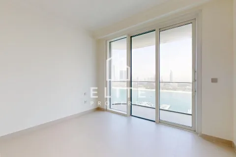 Apartment in EMAAR Beachfront, Dubai Harbour, Dubai 2 bedrooms, 111 sq.m. № 69822 - photo 3