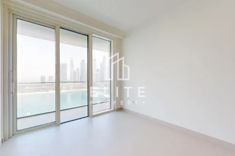 Apartment in EMAAR Beachfront, Dubai Harbour, Dubai 2 bedrooms, 111 sq.m. № 69822 - photo 4