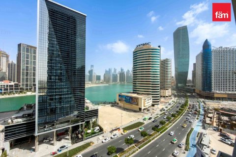 Apartment in Business Bay, Dubai 3 bedrooms, 161.3 sq.m. № 96397 - photo 25